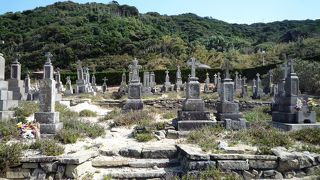 キリシタン墓地 --- 五島列島にある美しい「キリシタン墓地」です。