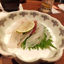 ヤリイカのアシも刺身にしてもらいました