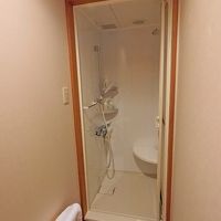 部屋にはシャワーのみ