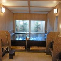 いい湯だが少し狭い