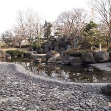 落ち着いた雰囲気の日本庭園