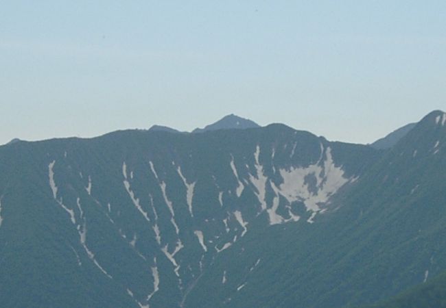 登山初心者でも日高山脈の核心部が見られます