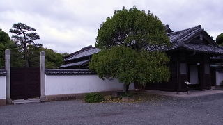 毛利綱広によって設置された萩藩の公館