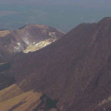 伽藍岳。ランクCの活火山です。