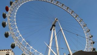夕方に乗ると、雰囲気抜群です。