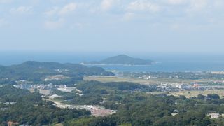 響灘の美しい海の風景が見渡せる展望所です