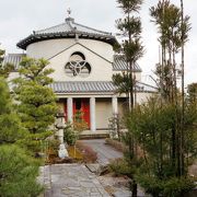 斬新な造りは一心寺住職の設計