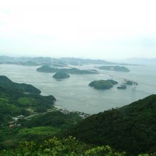 来島海峡大橋を見下ろす。