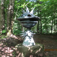 川辺にあったオブジェ