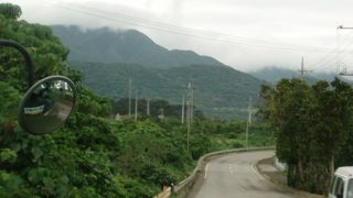 標高525.5メートルの山で沖縄県の最高峰!!!!