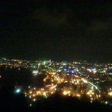 2合目付近からは夜景が見られました