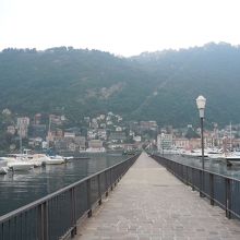 コモ湖の桟橋