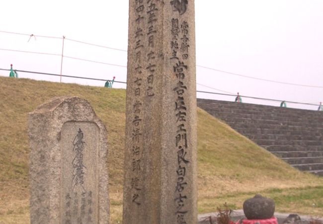 常吉新田開発者常吉の墓