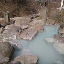 何種類も温泉がある。