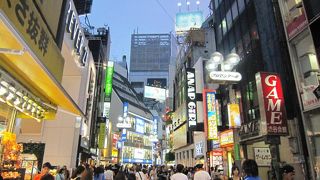 渋谷のシンボリックな通り