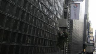 銀座のソニービルの南側の通り