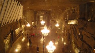 ２時間のガイドツアーは見応えたっぷり！