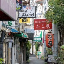 五色横丁　阪神神戸線杭瀬駅付近の飲み屋街