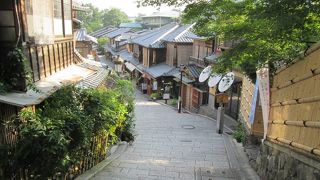 絵に描いたような京都の姿ですね