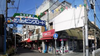 車での立ち寄りにも大変便利な場所