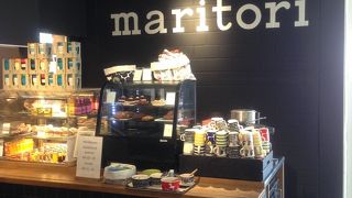 マリメッコに囲まれて