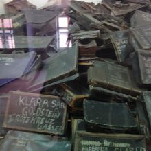 収容者から没収した鞄