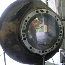 ソユーズ30号帰還カプセル。焦げています。