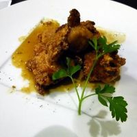 御殿場 太陽地鶏湯淋鶏風 ￥１，３６０− 