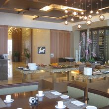 開店間際でした