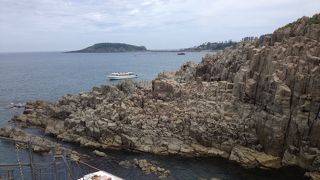 サスペンス劇場を彷彿とさせる岸壁でした。