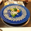 肝醤油で食べる刺身は最高、でも量が・・・