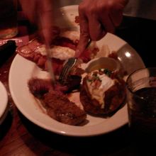 ステーキとロブスター