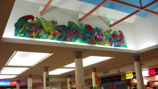 夜のショッピングスポット