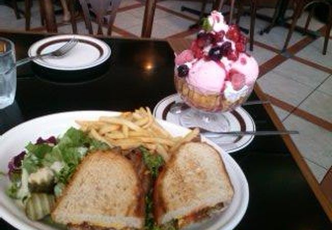 アメリカンな内装