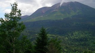 標高1499ｍの活火山