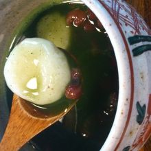 抹茶ぜんざい 甘すぎず小豆もあっさりしてて美味しい！