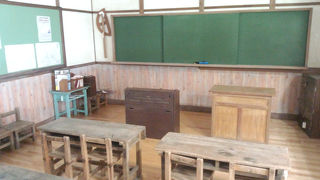 大きな複合施設の一角にある資料館