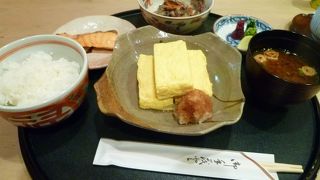 絶品の出汁巻き玉子。