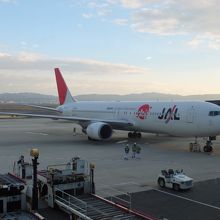 関空夕方発です。