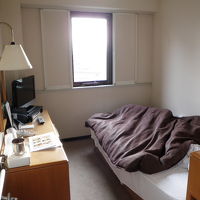 室数限定のシングル（セミダブル使用）です。