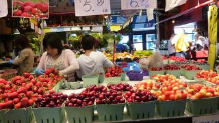 パブリックマーケットに行きました