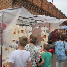 お土産物然としたモノが多いです