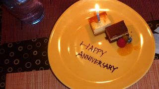 予約時に伝えると小さなケーキが用意されます