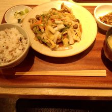 16穀米は　食べた後でお腹がいっぱいに！