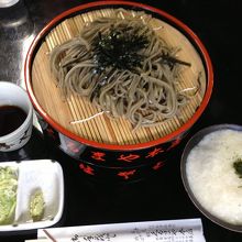 ざる蕎麦（並）と、とろろ飯