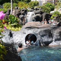 プール*トンネル滑り台