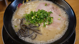 強烈に薫る店内