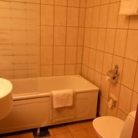 ドライヤーついてます。