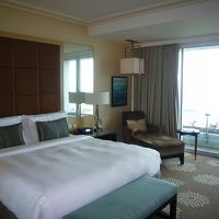 マリーナベイサンズのクラブルーム客室