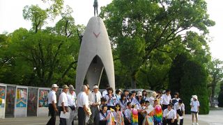 千羽鶴が印象的です